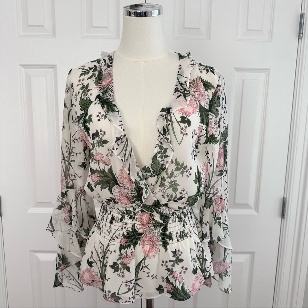Max Studio White Green Wrap Top  3/4 Ruffle Sleeves, V-Neck Coquette Girl Size M